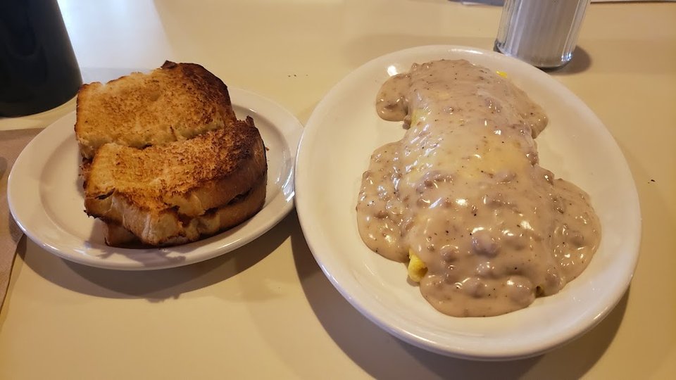 Omelette with Sausage Gravy